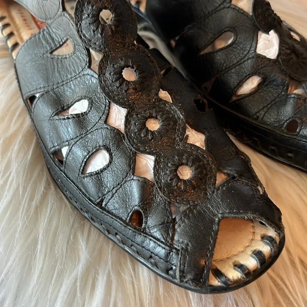Pikolinos Genuine Leather Shoes - Picture 2 of 16
